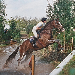 Ted Bonn Rodderburgh 3*